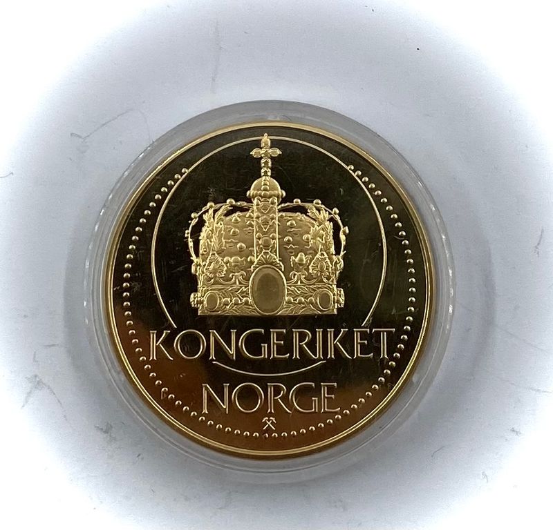 Kongeriket Norge - Arverekken til Norges Krone 2011