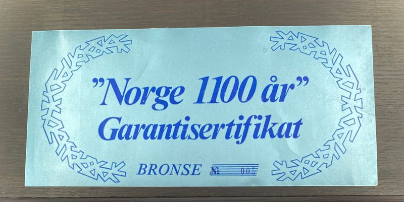 Komplett sett med Norge 1100 ÅR minnemedaljer i bronse