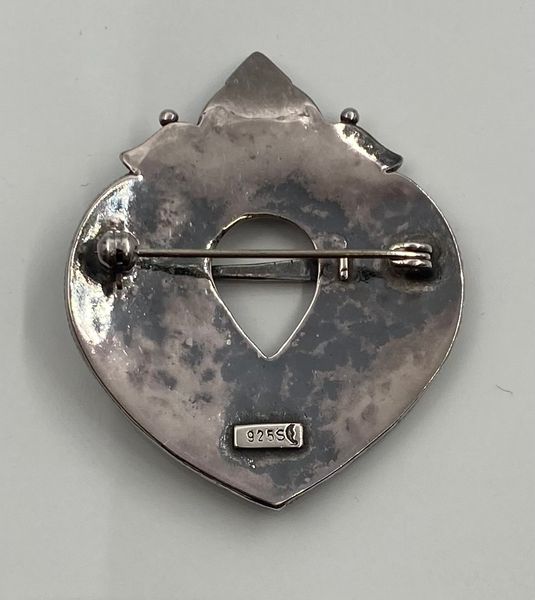 Hovedbilde Brosje 925 sølv med lilla stener. Huldresølv.