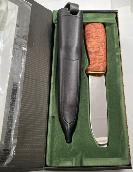 Hovedbilde Helle Høvding i original eske.