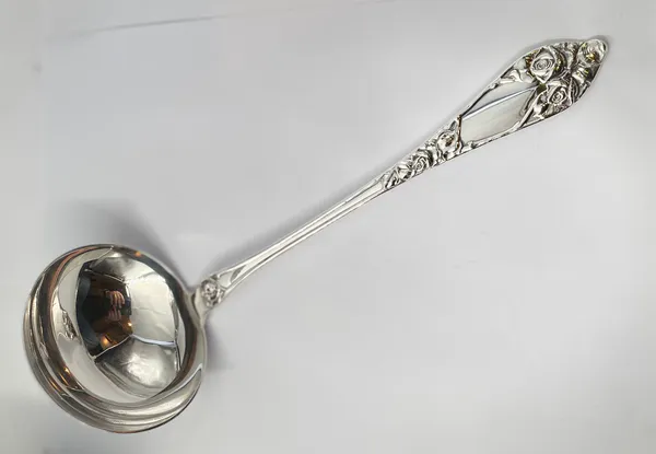 Hovedbilde Opphøyd rose: Suppeøse 28 cm. Th. Marthinsen